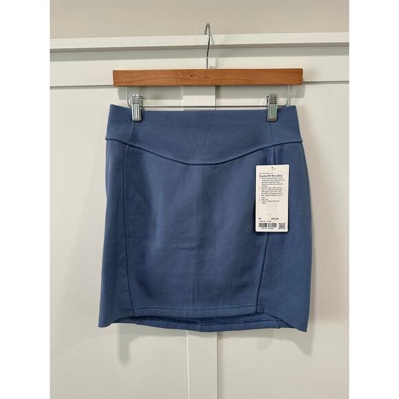 NWT Lululemon Scuba HR Mini Skirt Size M - Picture 2 of 7